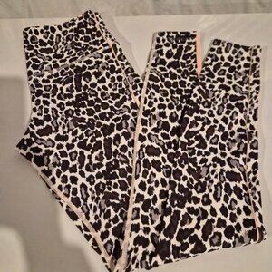 Zyia Makira Stripe Light N Tight leopard print leggings 28"
